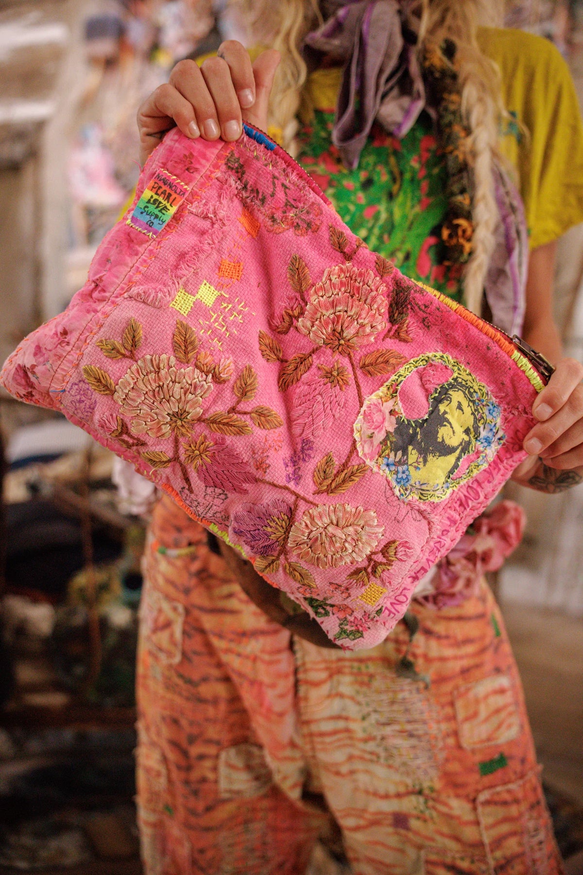 Jesus Chrysanthemum Pouch