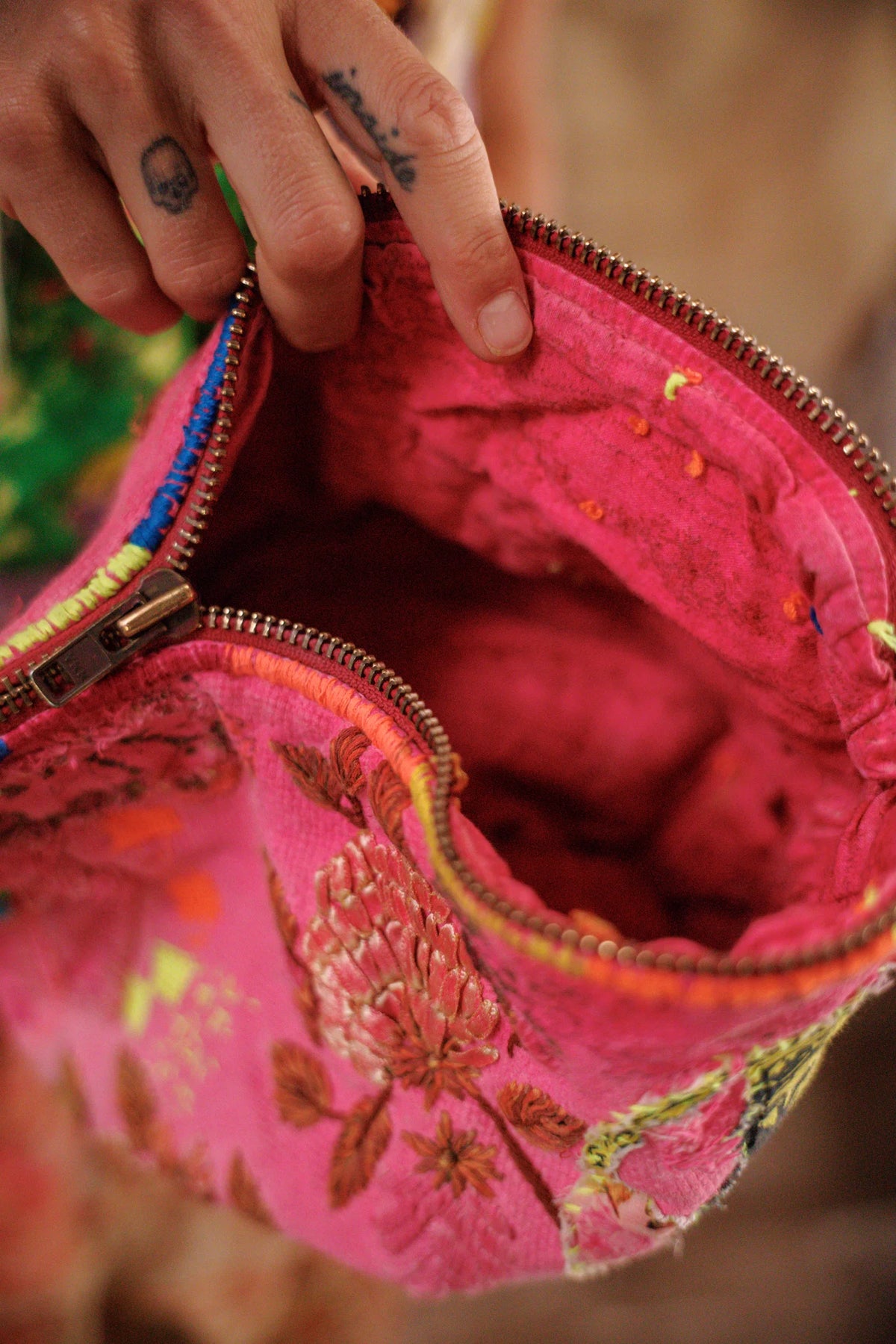 Jesus Chrysanthemum Pouch