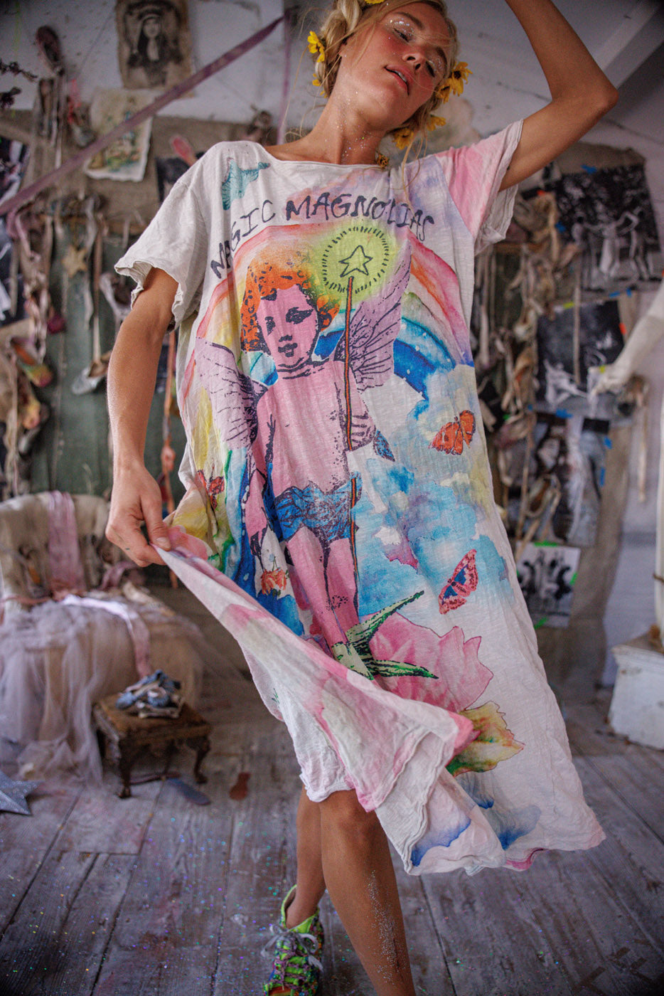 Magiškos magnolijos T suknelė Mėnesiena 