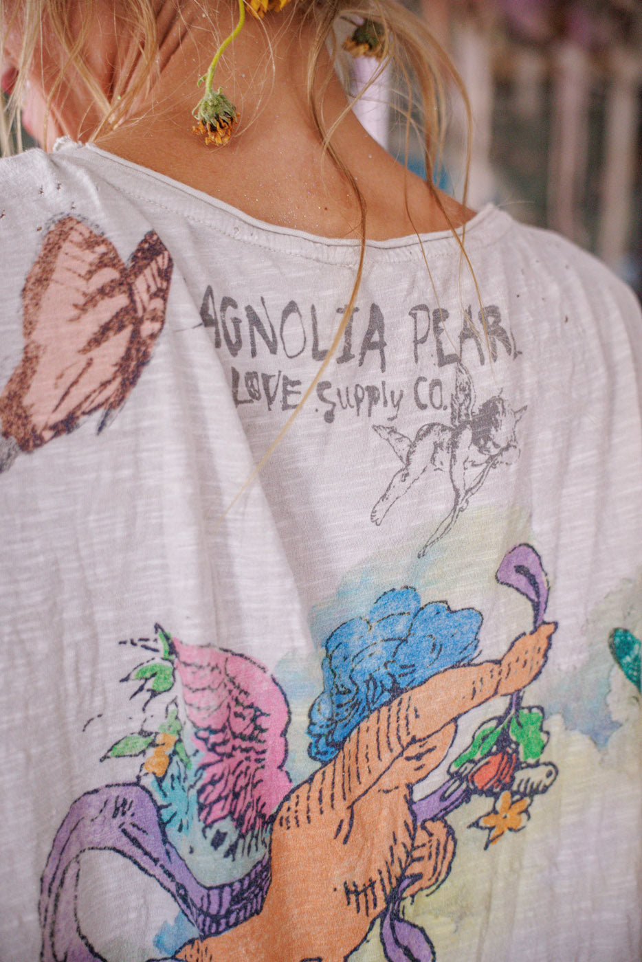 Magiškos magnolijos T suknelė Mėnesiena 