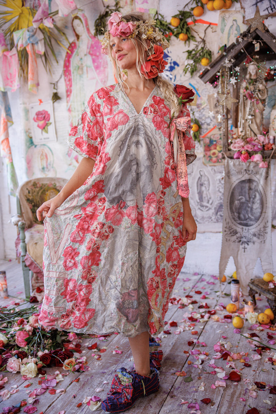 Gesù pianse Jaya Kaftan 