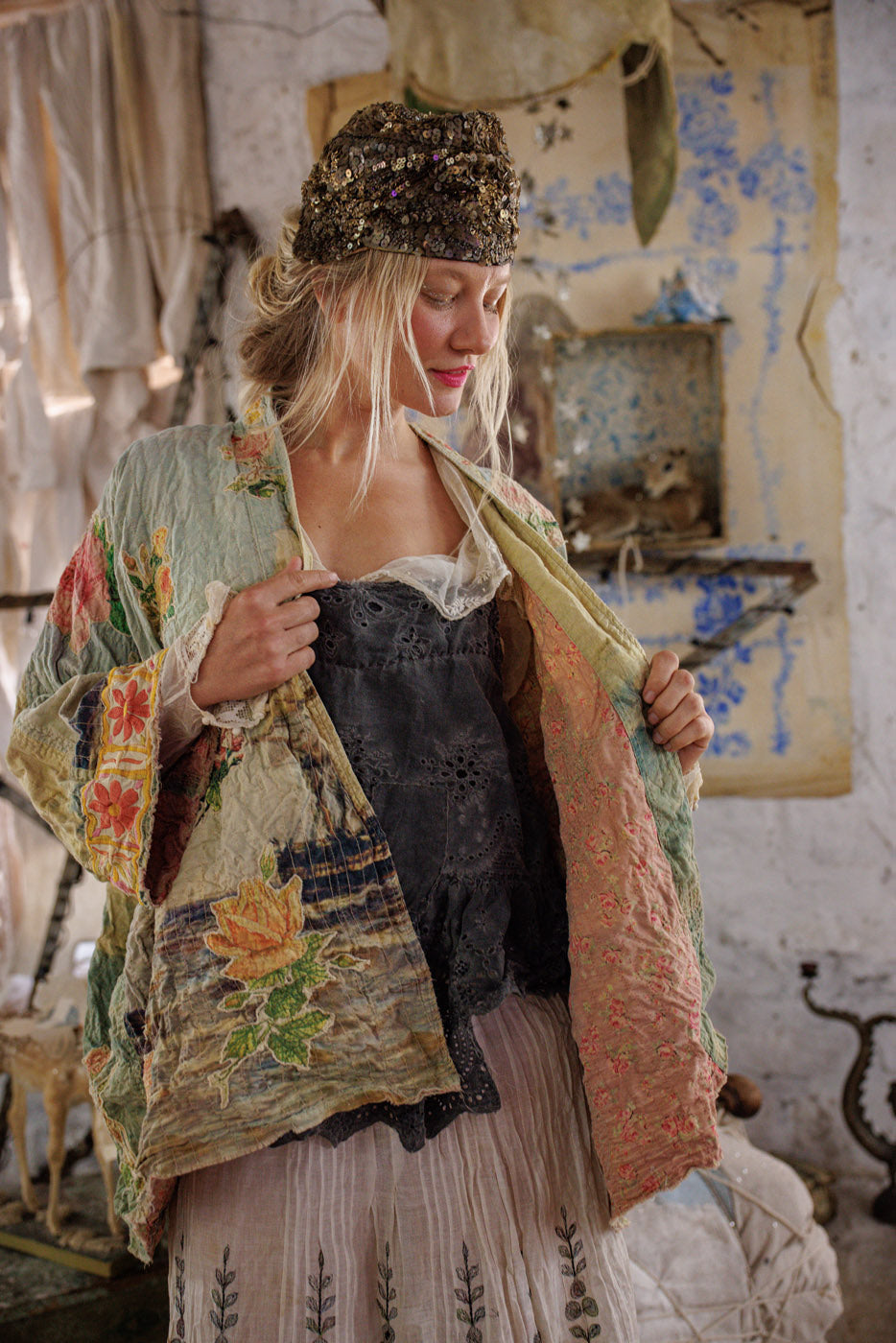 Кимоно с капитонирани рози и океан 