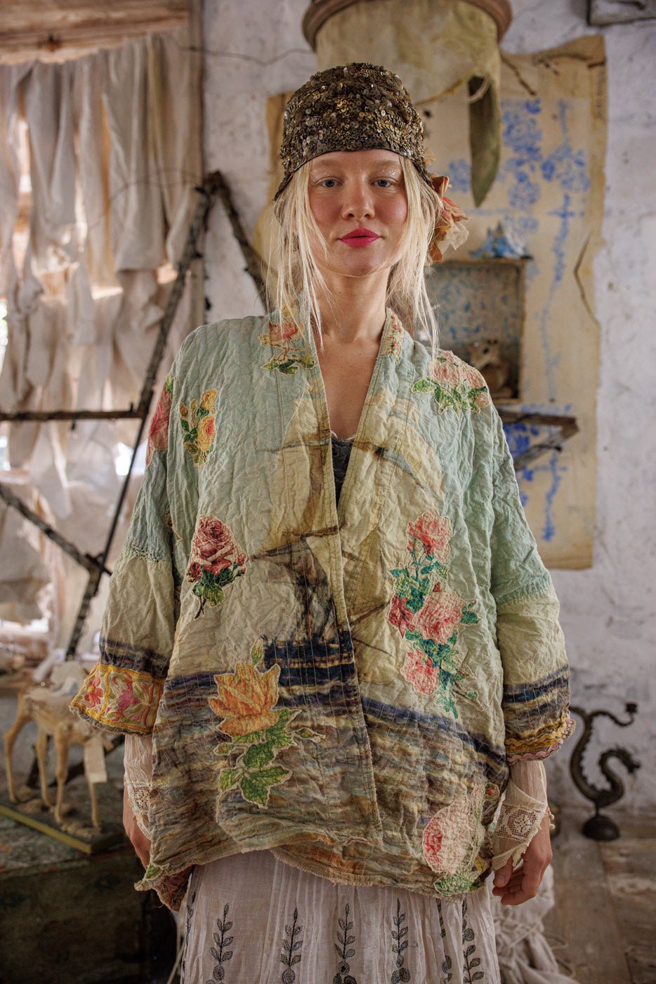 Кимоно с капитонирани рози и океан 