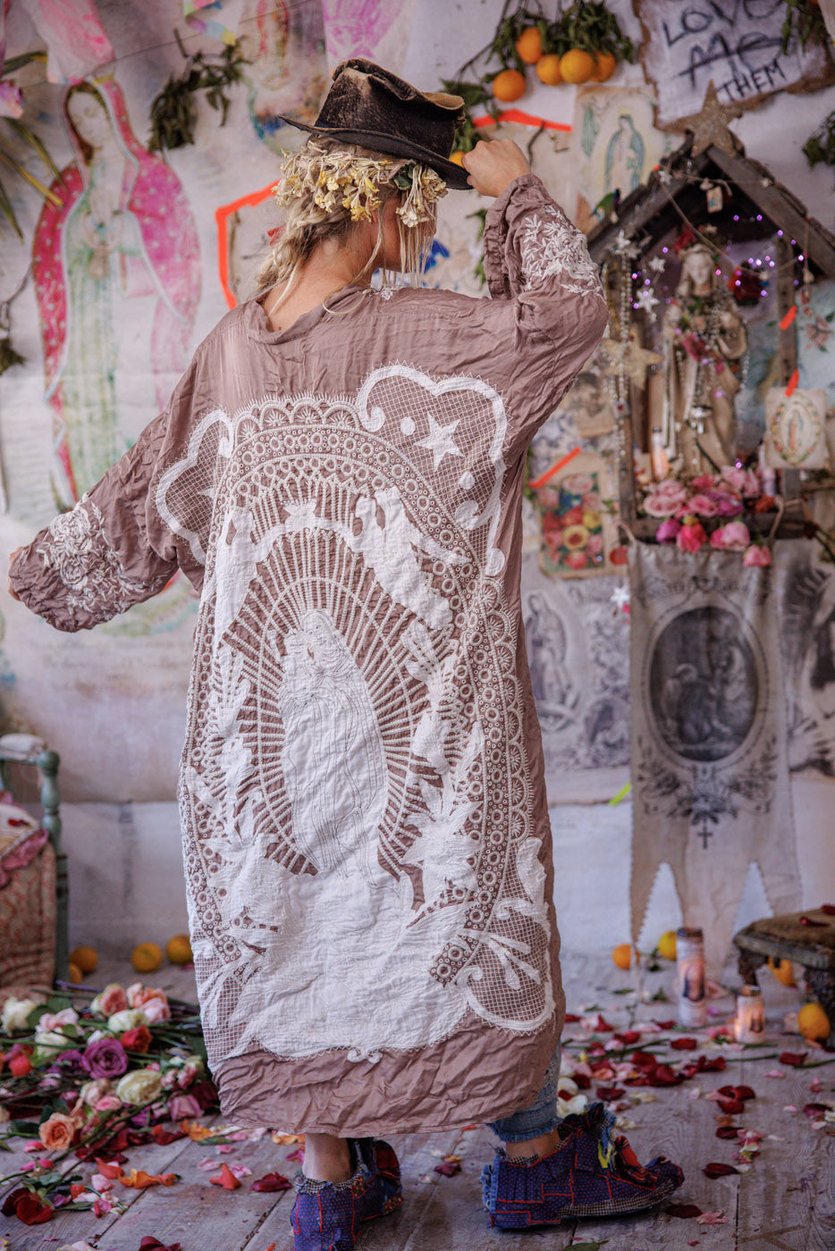 Applikert Velsignet Kimono 