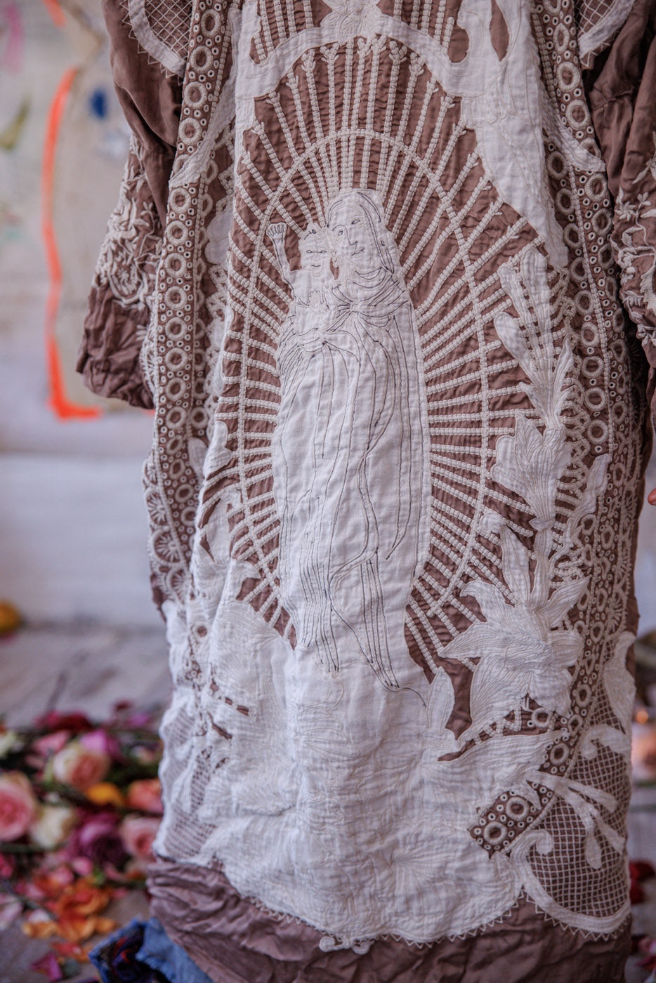 Applikert Velsignet Kimono 