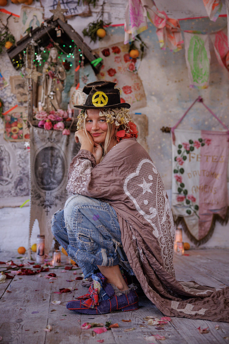 Appliqué Blessed Kimono