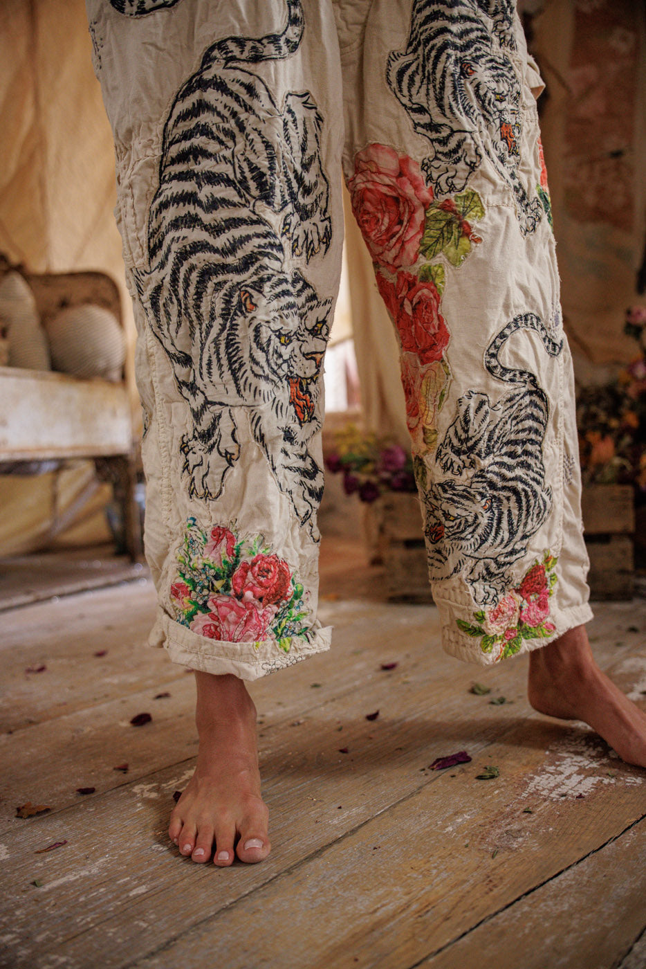 Брезентови флорални любовни гащеризони 