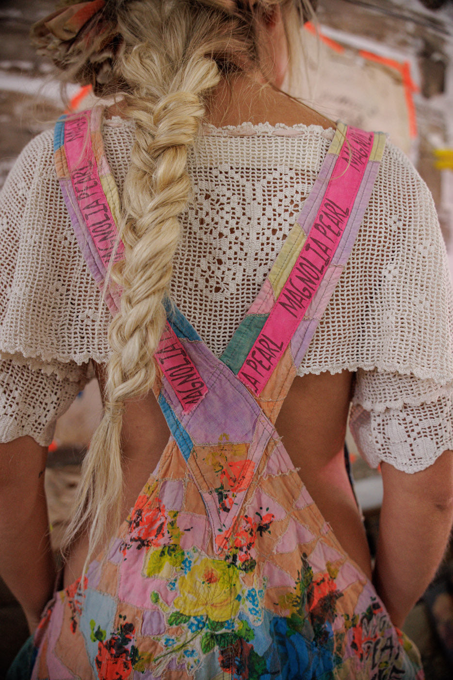 Графични любовни гащеризони 