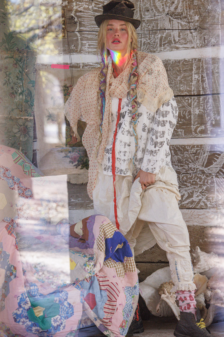 Moth Viggo T Magnolia Pearl Clothing