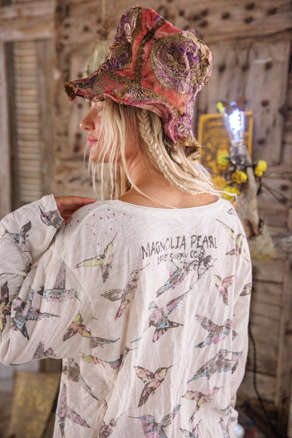 Ever Thine Viggo T Magnolia Pearl Clothing