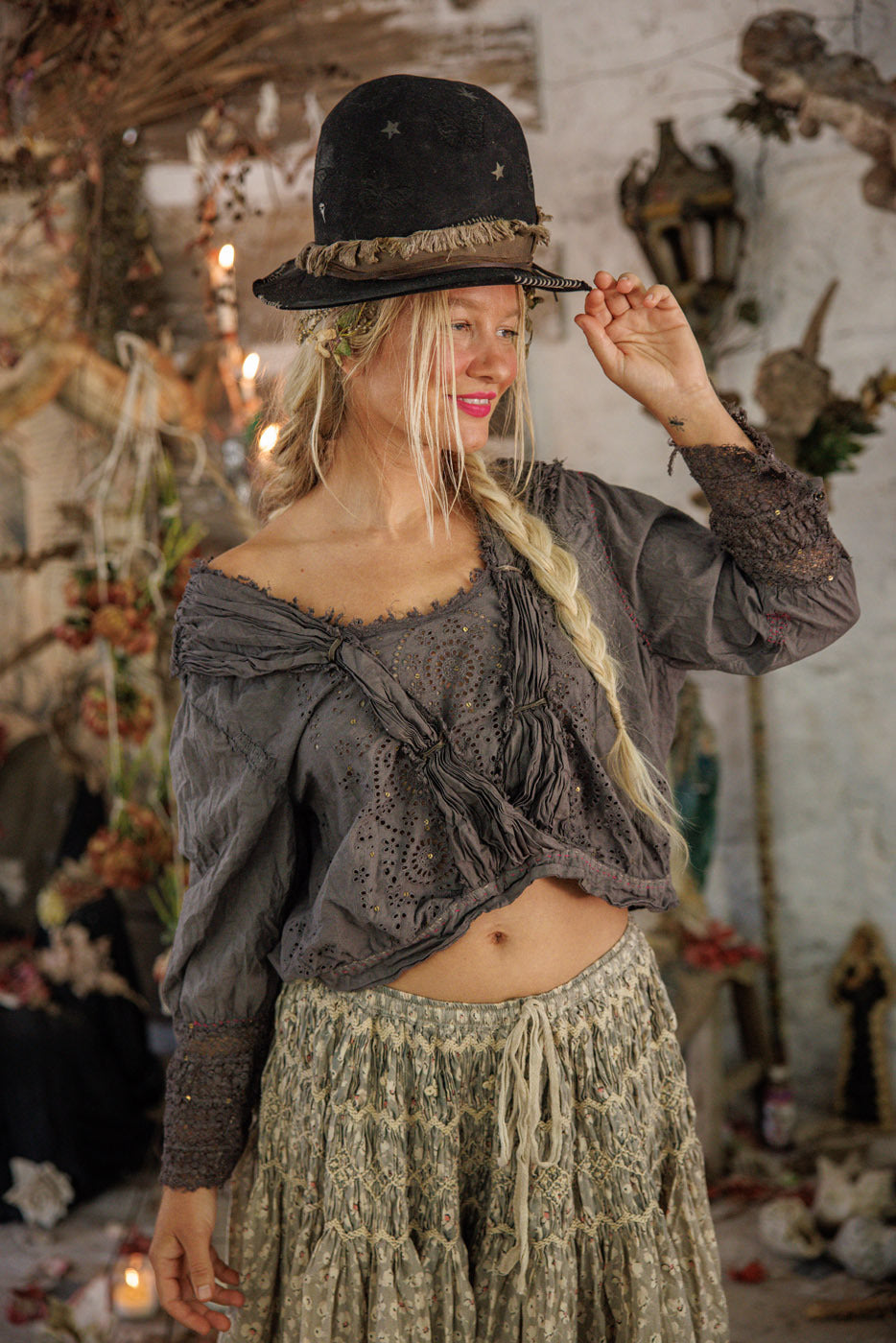 חולצת Eyelet Nonnie Belle 