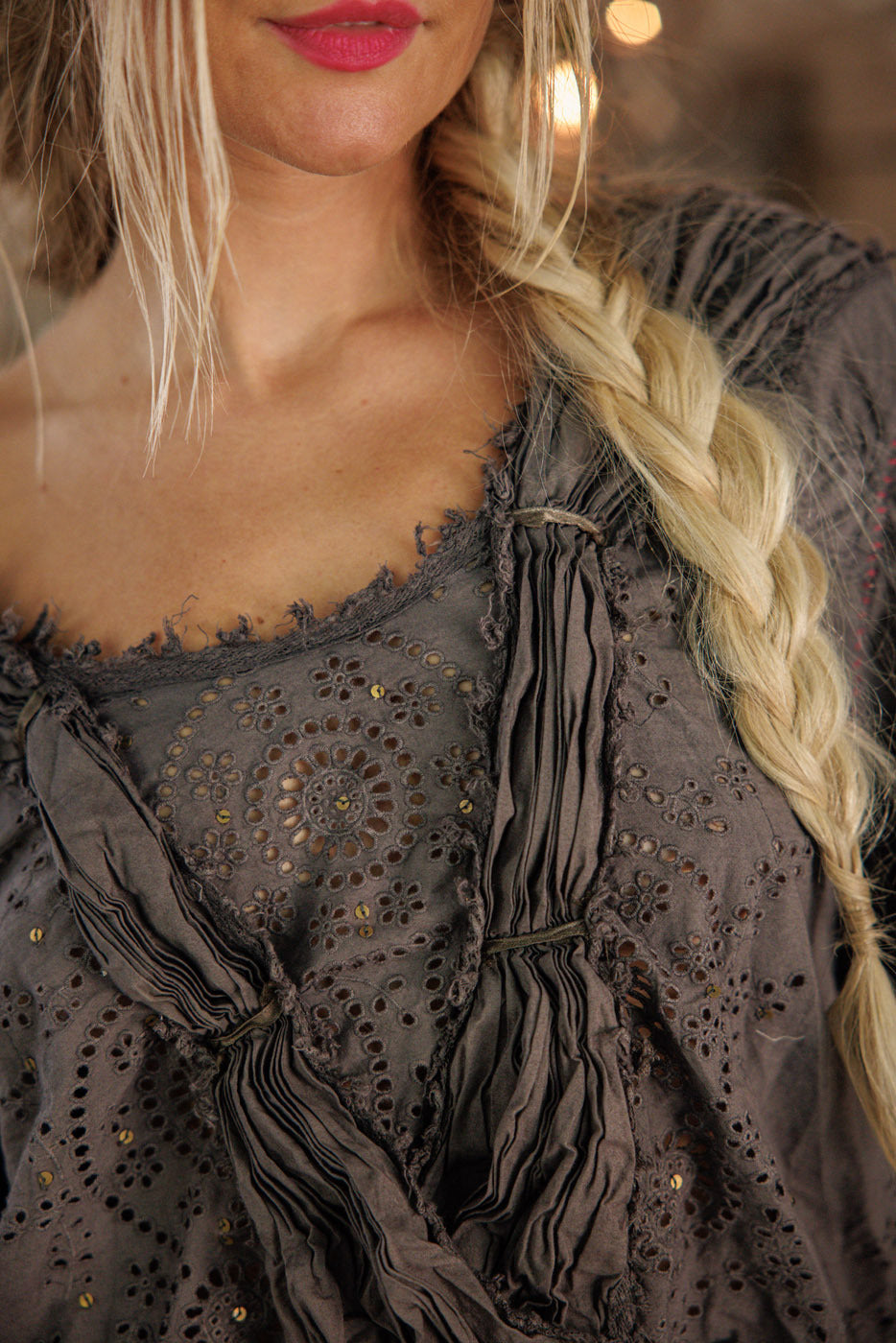 חולצת Eyelet Nonnie Belle 