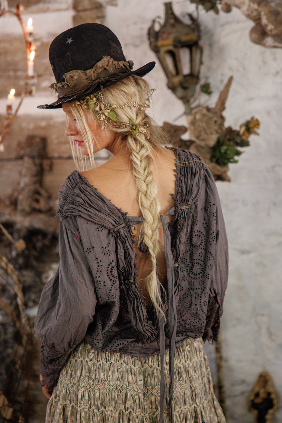 חולצת Eyelet Nonnie Belle 