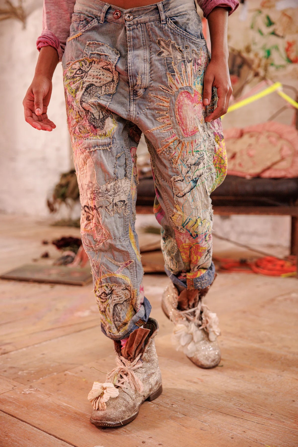 Jenseits von Regenbögen: Miner Jeans gewaschenes Indigo 