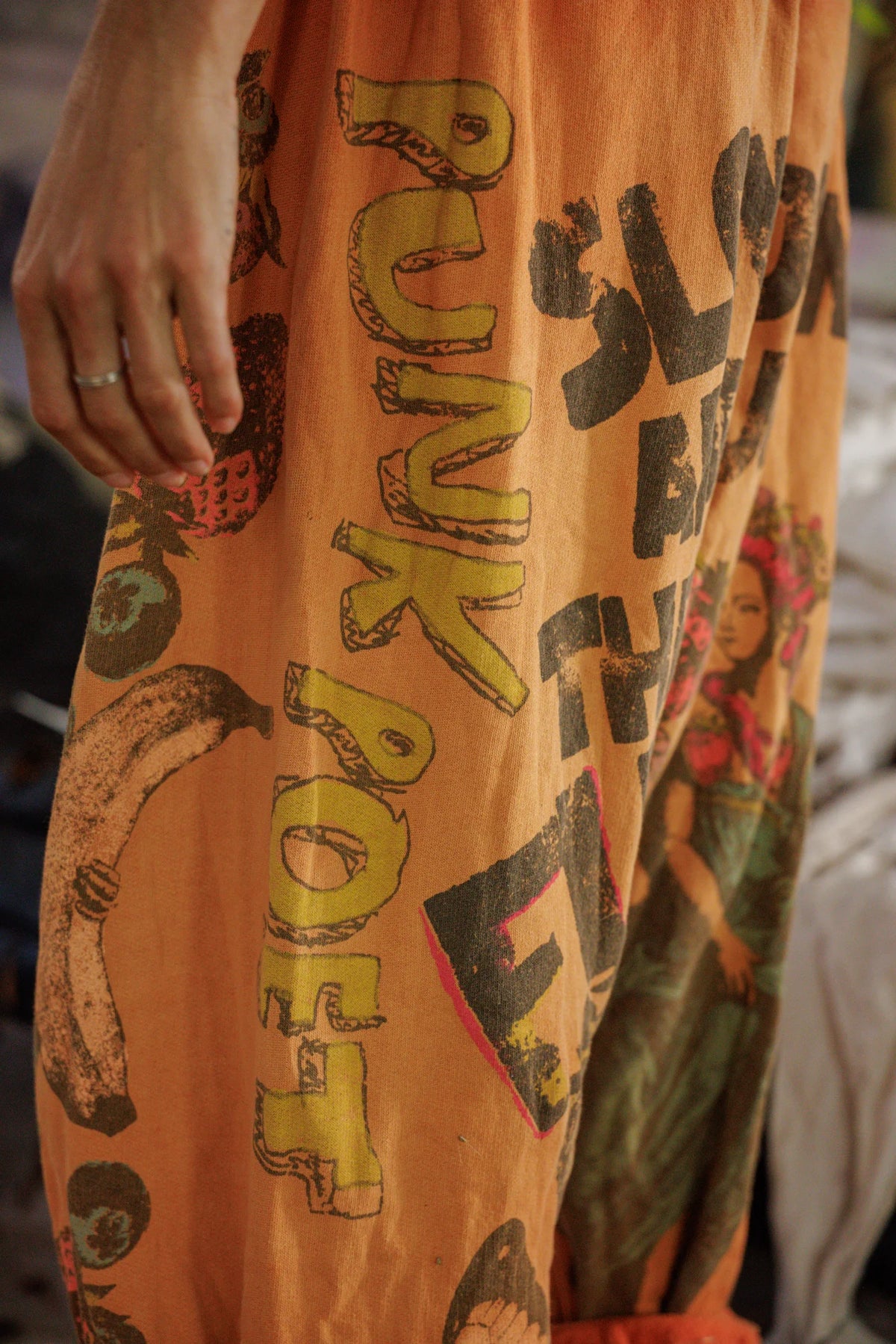 Njut av The Funk Cali Sweat Shorts 