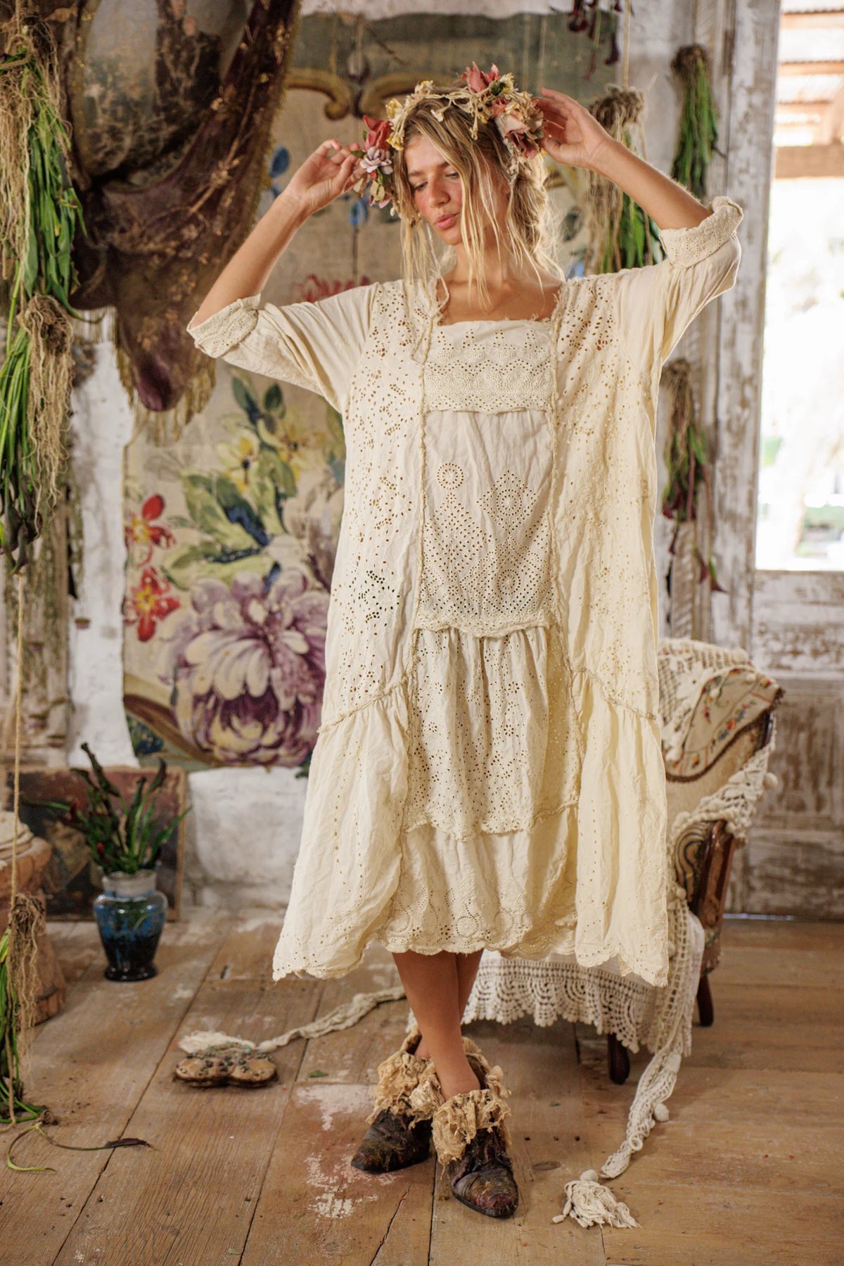 Eyelet-Patchwork-Helenia-Kleid 