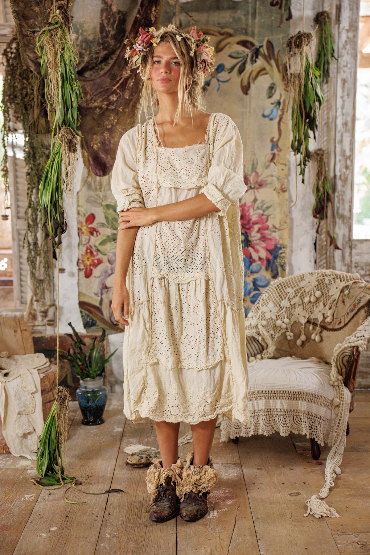 Eyelet-Patchwork-Helenia-Kleid 