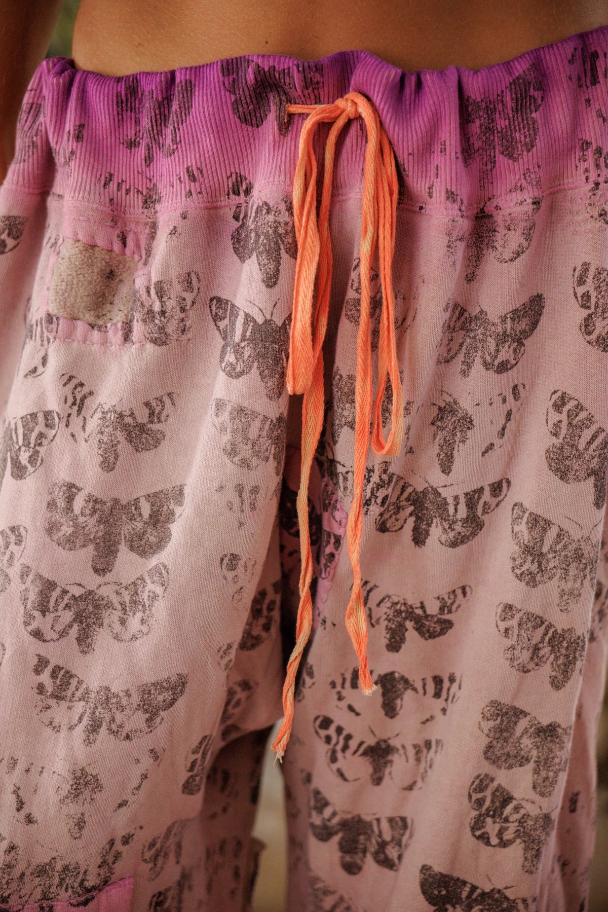 Moth Cali Sweat Shorts Hemlig Meddelande 