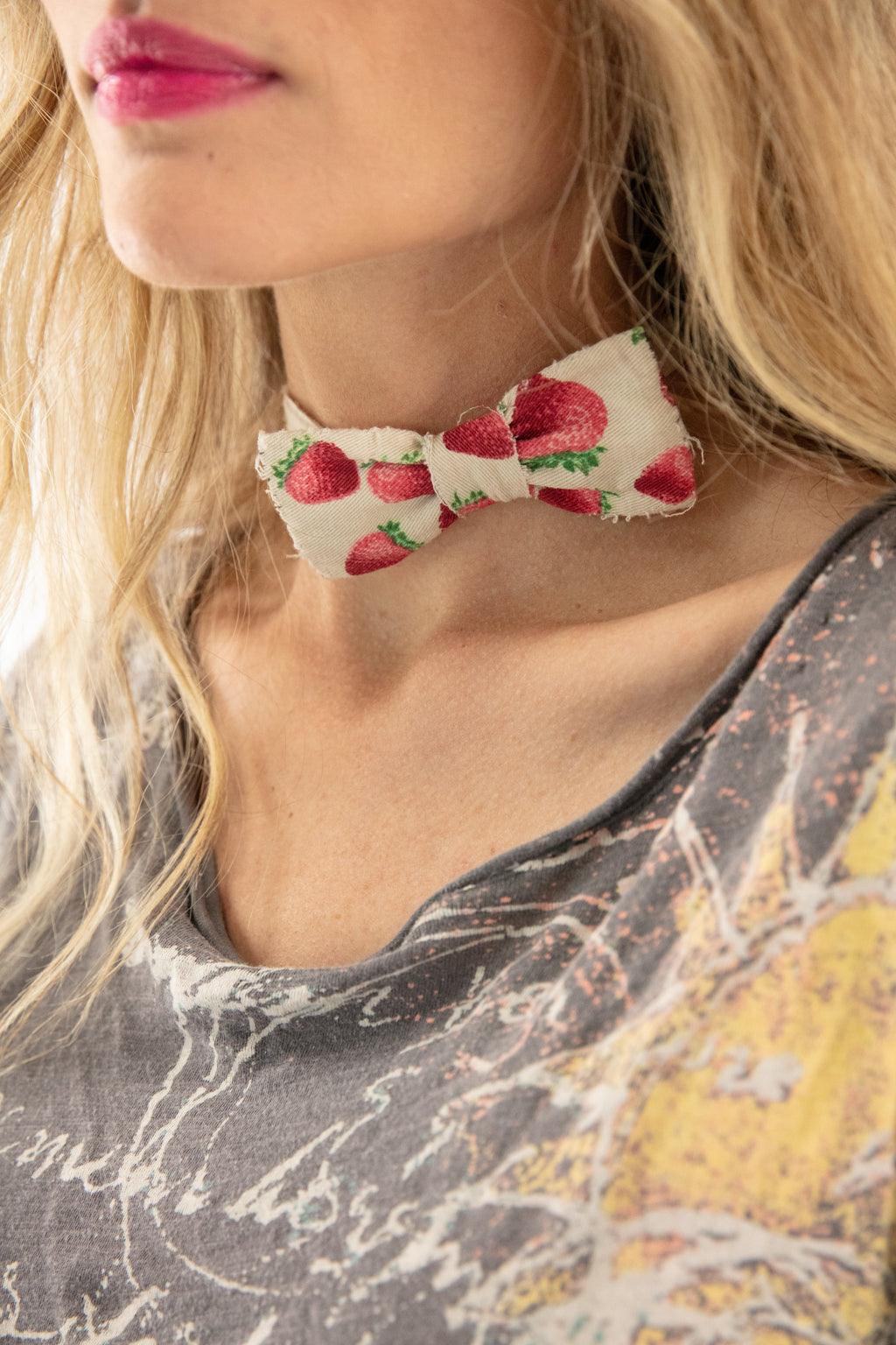 Magnolia Pearl artisan strawberry print bow tie choker with whimsical vintage style